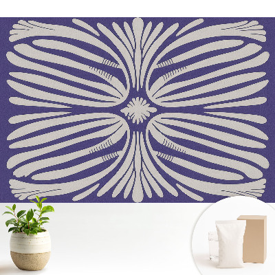 Luxusná tapeta so symetrickými kvetinovými motívmi na fialovom podklade