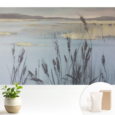 Tapeta s motívom jazera a trstiny so svetlou reflektujúcou plochou