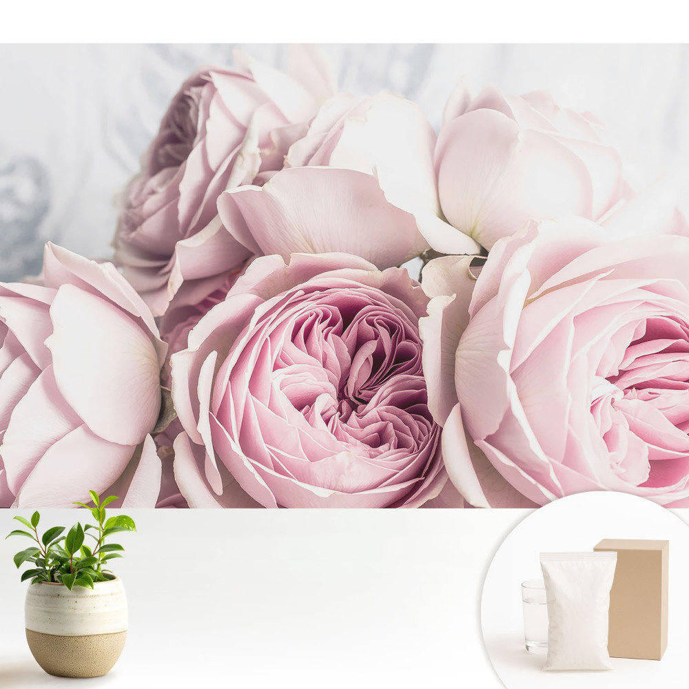 Tapeta do obývačky Jemné ruže v romantickej kytici