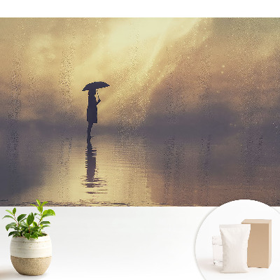 Tapeta na stenu s motívom postavy v daždi a jemnou žiarou