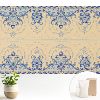 Tapeta s klasickým ornamentálnym vzorom v elegantnej modrej