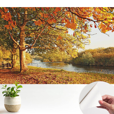 Luxusná tapeta Jesenná riečna krajina s pokojnými farbami
