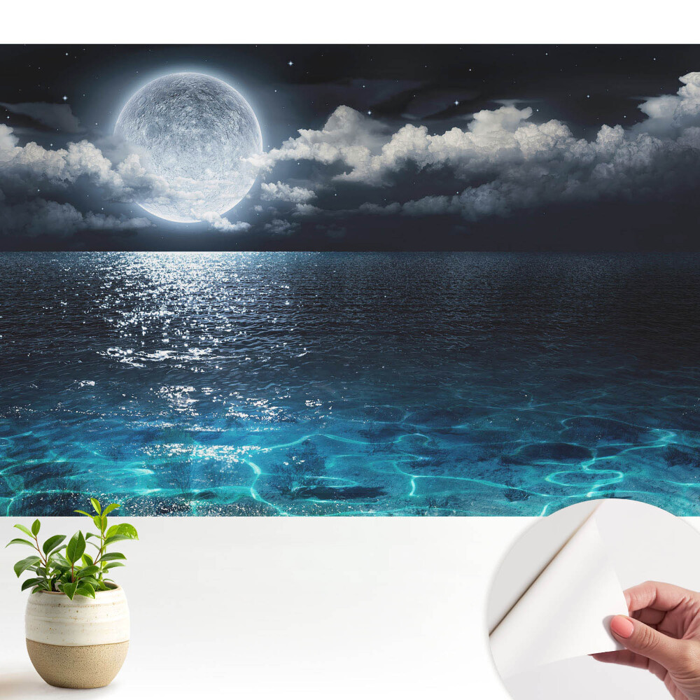 Tapeta Harmónia vody a oblohy v mesačnej krajine