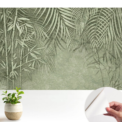 Tapeta na stenu samolepiaca s bambusovým motívom v zelených tónoch