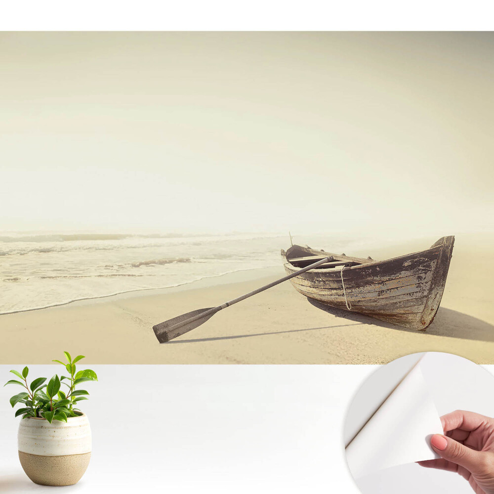Luxusná tapeta Tichá loď na pláži