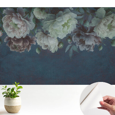 Tapety na stenu samolepiace Kvety na tmavom pozadí