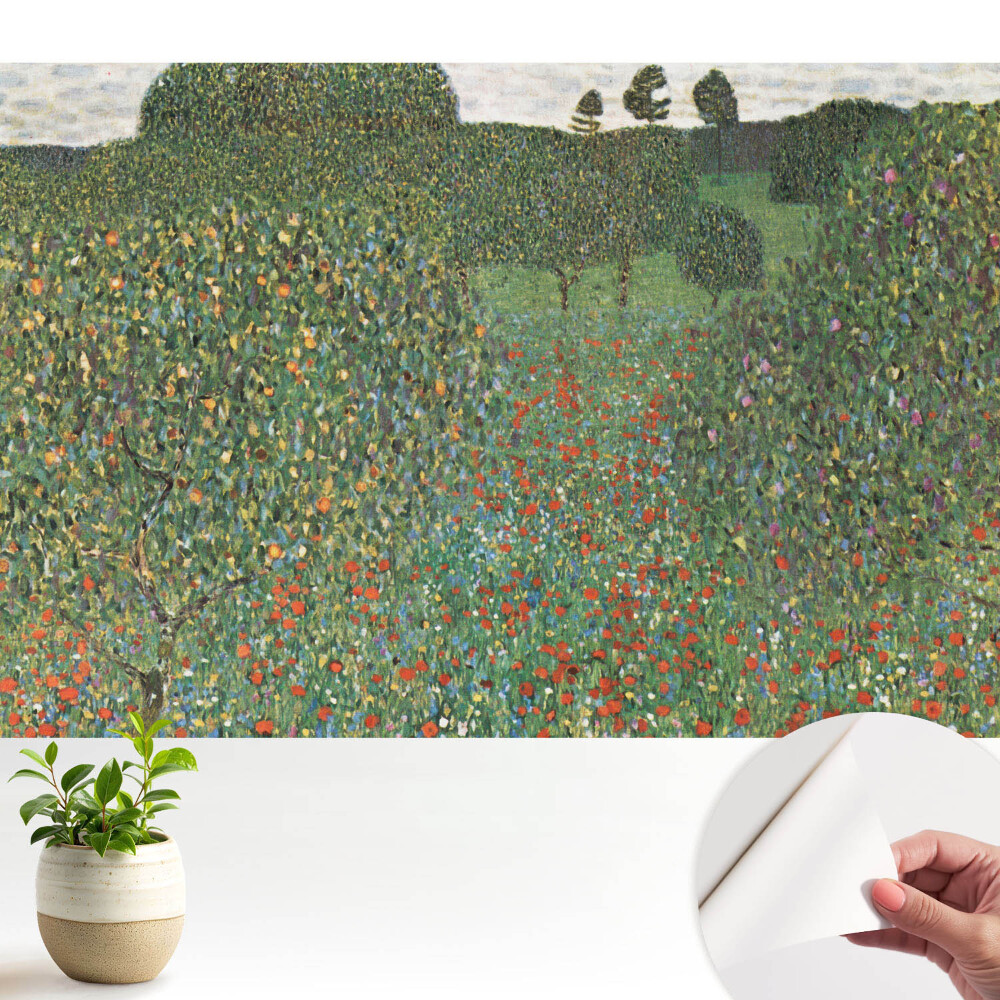 Luxusná tapeta Kvitnúca lúka medzi stromami