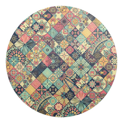 Podložka pod stoličku na kolieskach okrúhla Kvetinová patchworková schéma