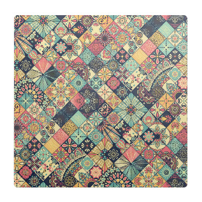 Podložka pod stoličku na kolieskach Kvetinová patchworková schéma