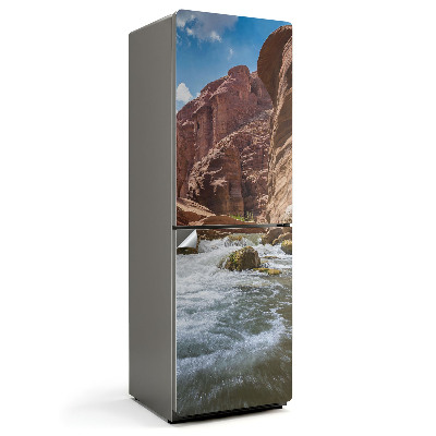 Nálepka na chladničku Roklina s tečúcou vodou