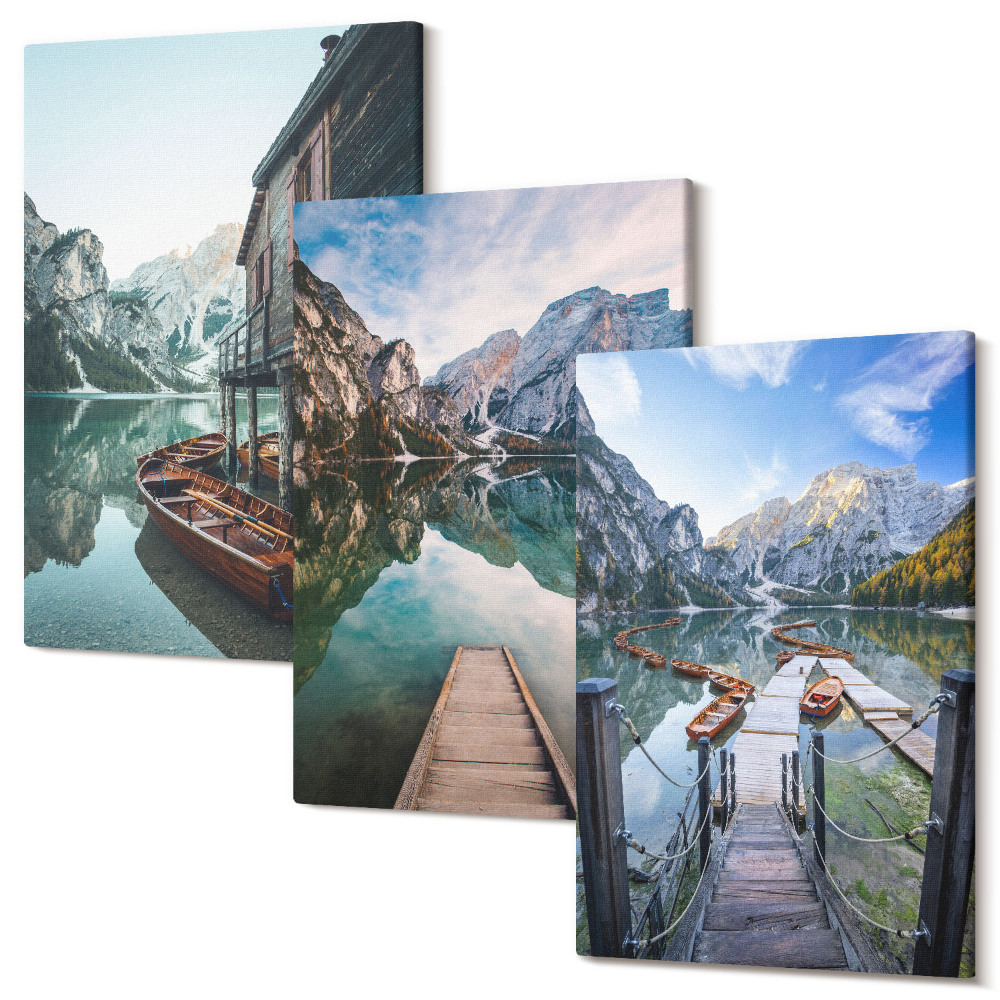 Sada 3 obrazov Tiché jazero v horách s drevenými člnmi