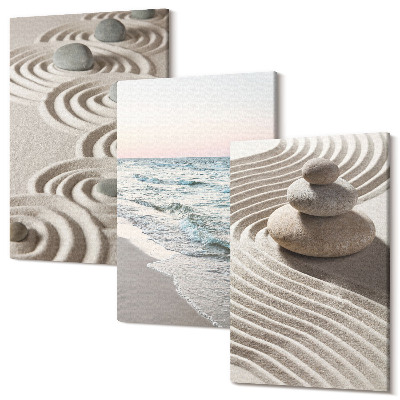 Sada obrazov triptych Pokojné vlny piesku a vody s kameňmi na pláži