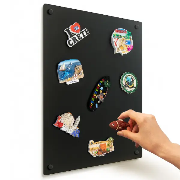 Magnetická tabuľa na magnetky v rozmere 30 × 40 cm