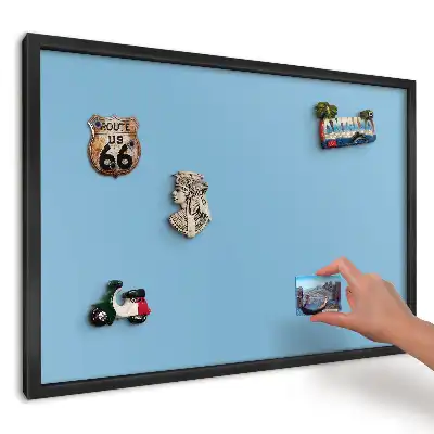 Magnetická tabuľa na stenu s modrým pokojným pozadím