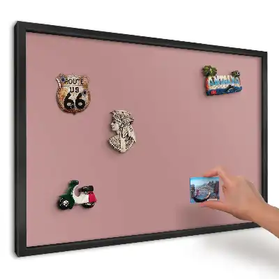 Nástenná magnetická tabuľa v ružovom minimalistickom štýle