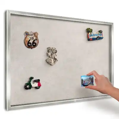 Magnetická tabuľa na suveníry z ciest so sivou jemnou textúrou