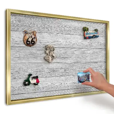 Magnetická tabuľa na suveníry z ciest v prevedení elegantné sivé drevo