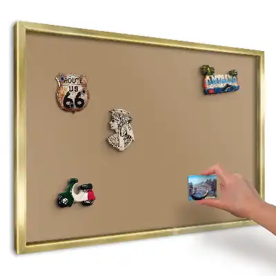 Magnetická tabuľa na magnetky v žiarivo oranžovom minimalistickom vyhotovení