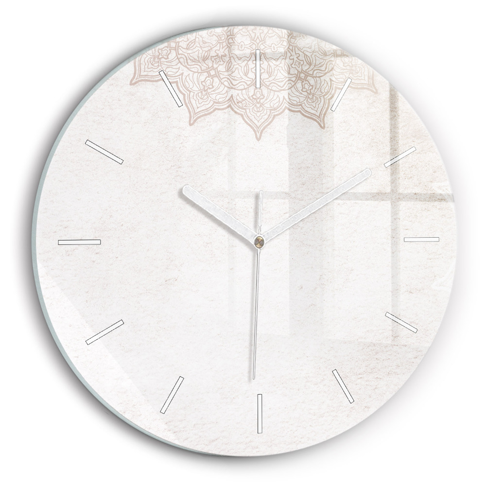 Vertikálne sklenené hodiny Mandala na bielom pozadí